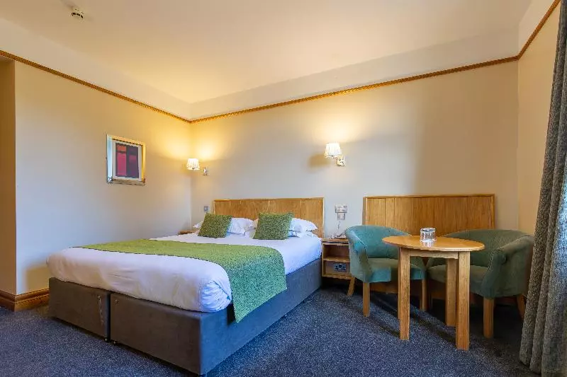 クラシックシングルルーム, Tullamore Court