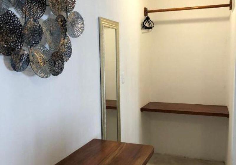 高级大房间, Valentin Sancti Petri