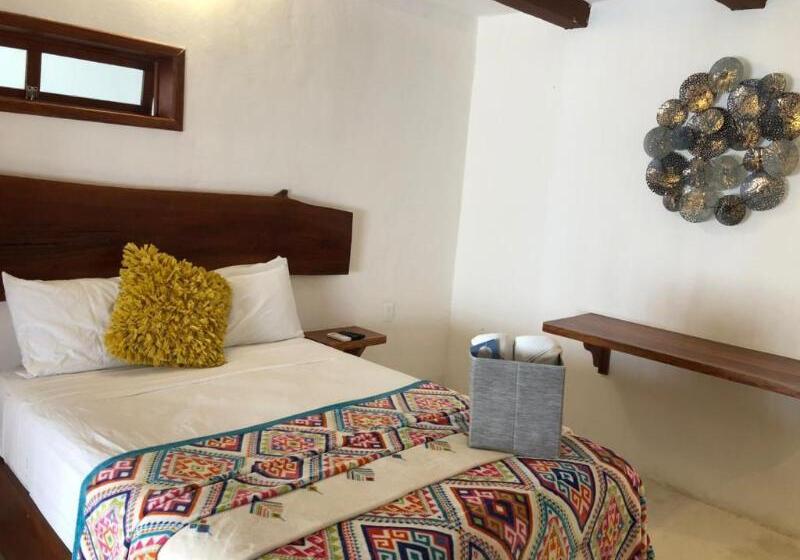 高级大房间, Valentin Sancti Petri