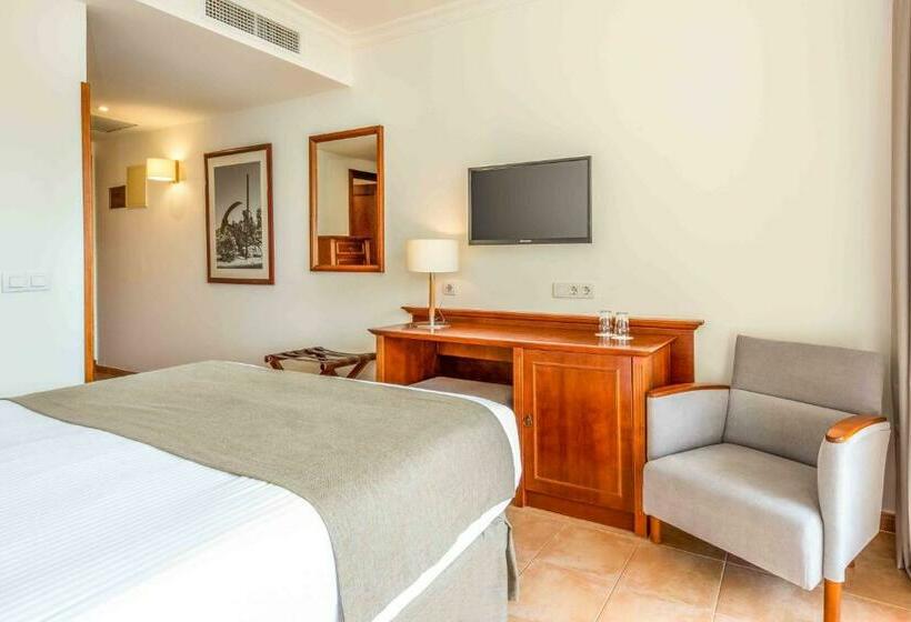 标准间, Valentin Sancti Petri