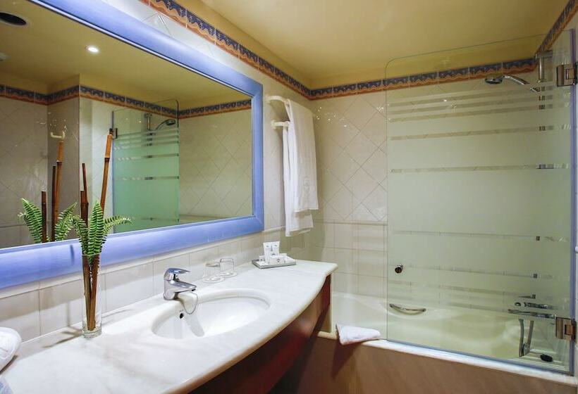 高级房间侧面带海景, Valentin Sancti Petri