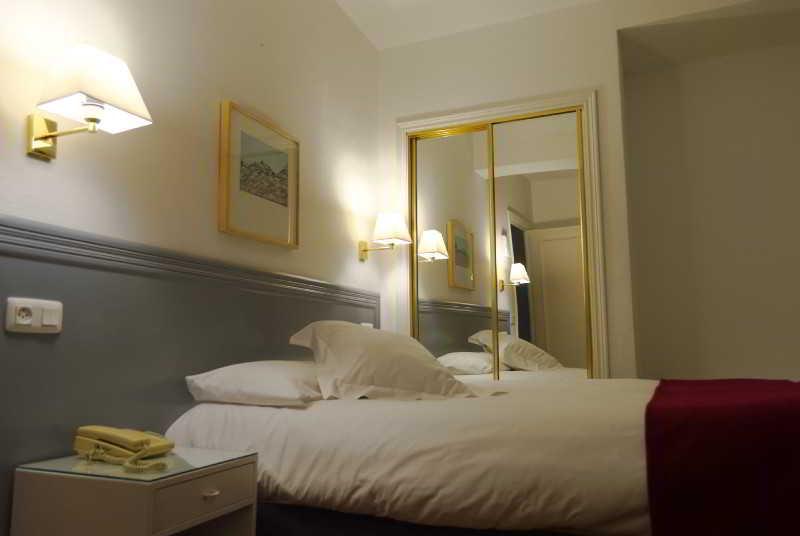 スタンダードルーム, Vigo Plaza