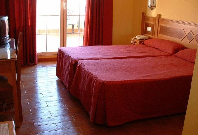 חדר סטנדרט עם מרפסת, Villa De Gor