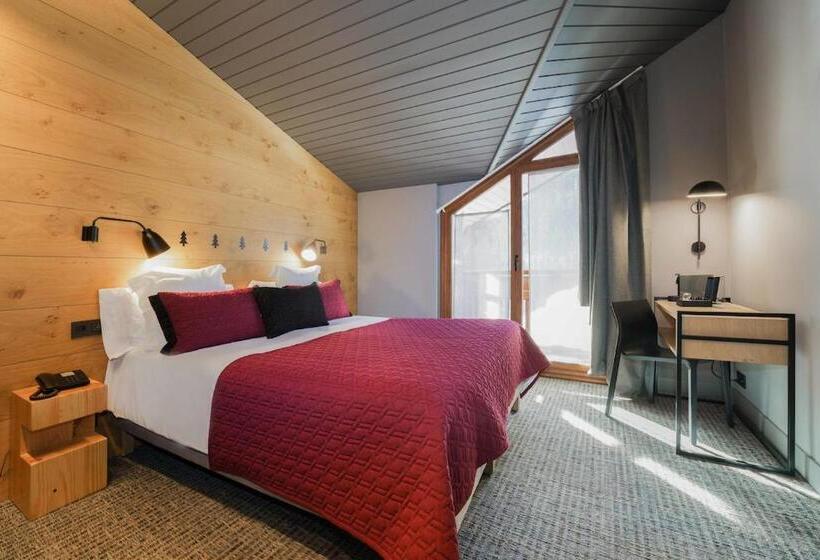 اتاق سوپریور, Xalet Montana