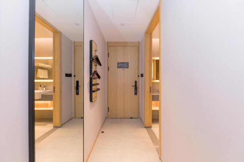 Quarto Superior, Ji  Shanghai Xuhui Binjiang