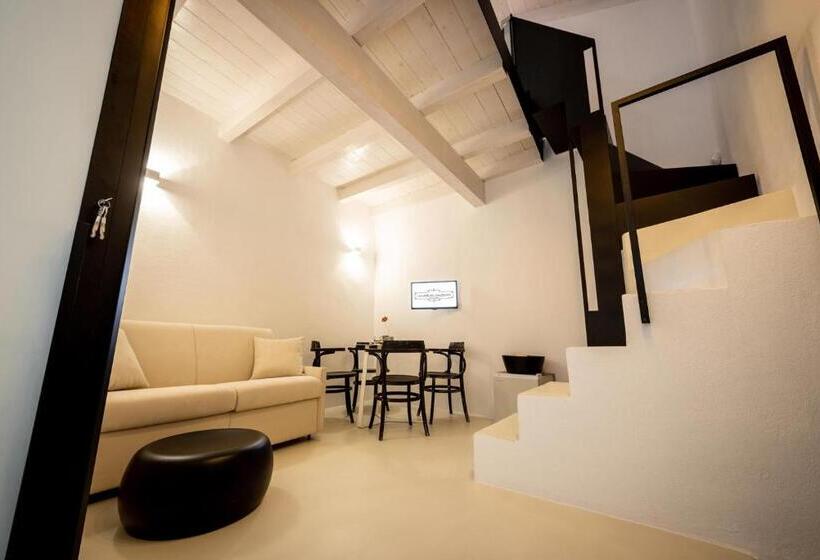 سوییت جونیور با بالکن, La Casa Del Calzolaio