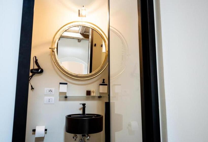 اتاق لوکس چهار تخته, La Casa Del Calzolaio