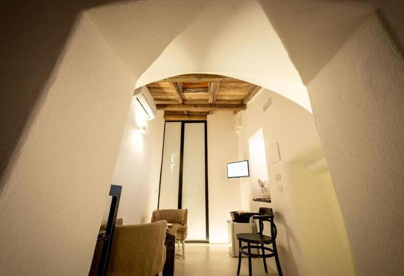 اتاق لوکس چهار تخته, La Casa Del Calzolaio