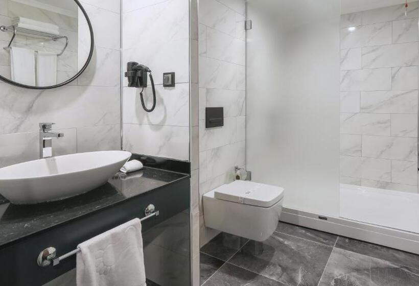 غرفة ديلوكس, On7 Sakarya