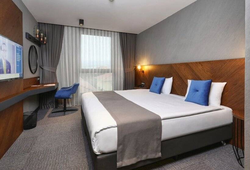 غرفة قياسية, On7 Sakarya