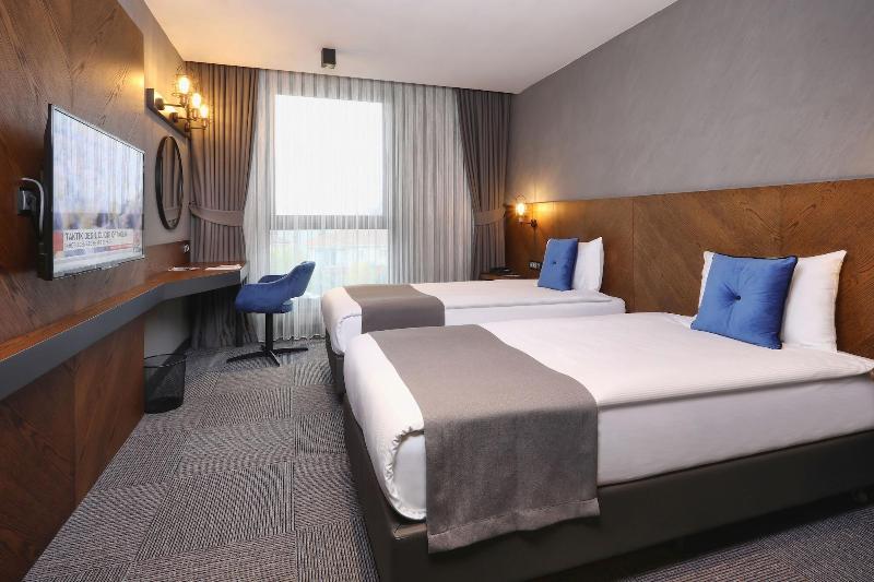 غرفة قياسية, On7 Sakarya