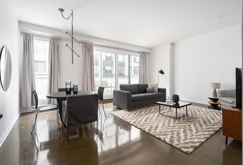 バルコニー付き１ベッドルームアパートメント, Sonder Penny Lane