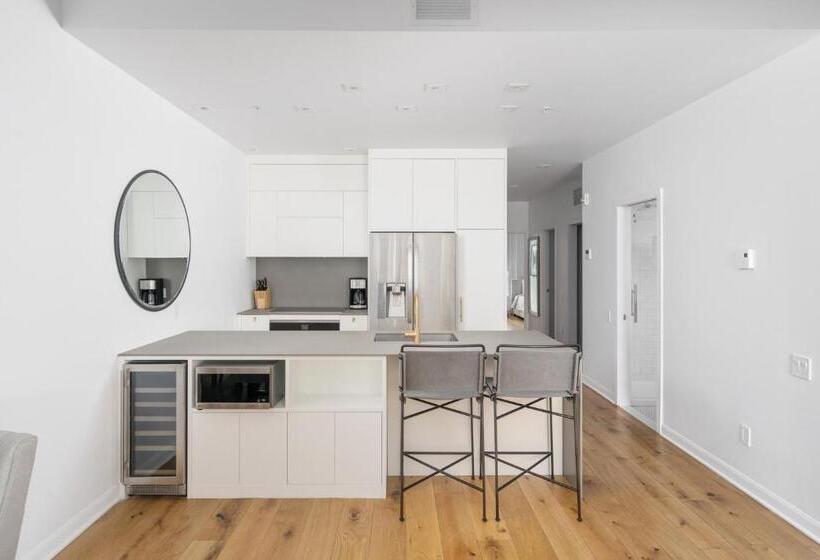 ３ベッドルームアパートメント, Sonder Penny Lane