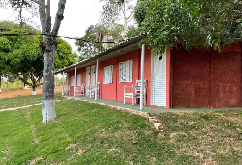 Quarto Triplo Estandar, Pousada Capitour