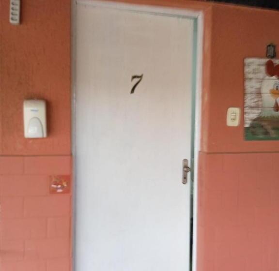 Quarto Quádruplo Estandar, Pousada Capitour