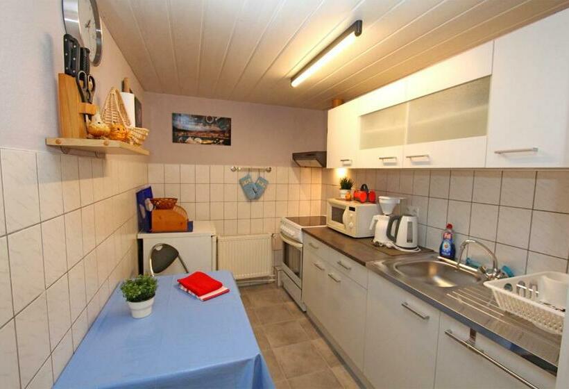 Апартаменты 1 Спальня с Террасой, Ferienwohnung Malchow See 7051