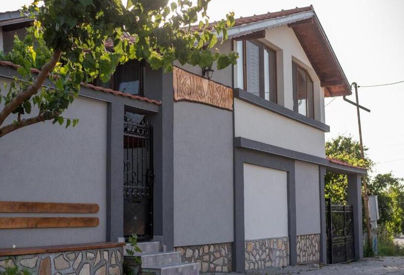 استودیو استاندارد با بالکن, Guesthouse Juli