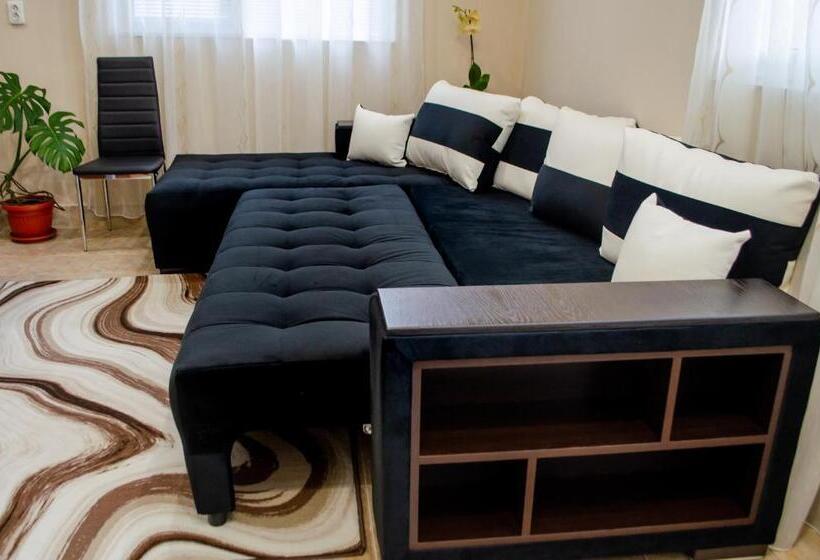 آپارتمان 1 خوابه با بالکن, Guesthouse Juli