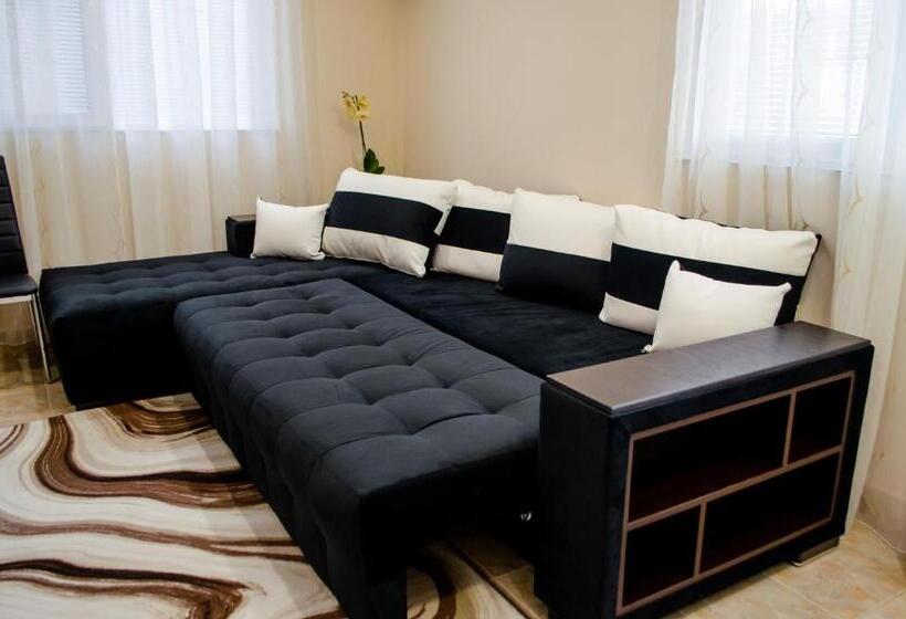 آپارتمان 1 خوابه با بالکن, Guesthouse Juli