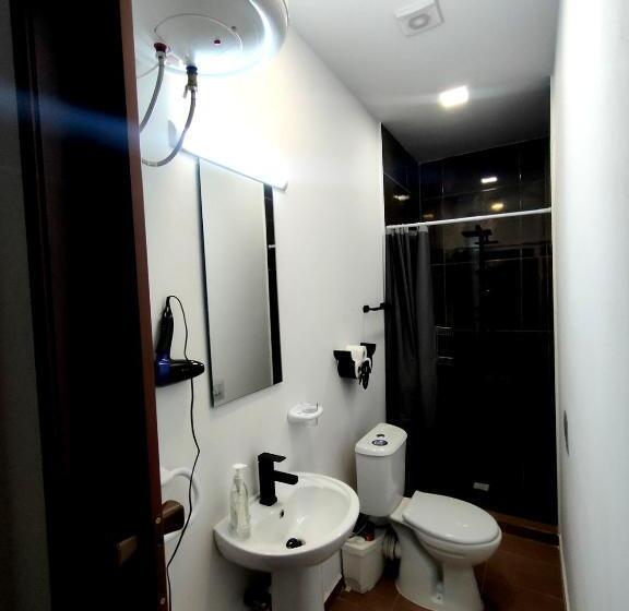 اتاق استاندارد چهارنفره با بالکن, Jessica Flat Malta Royal Guesthouse