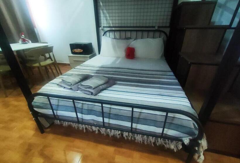 اتاق استاندارد چهار تخته با چشم‌انداز دریا, Jessica Flat Malta Royal Guesthouse