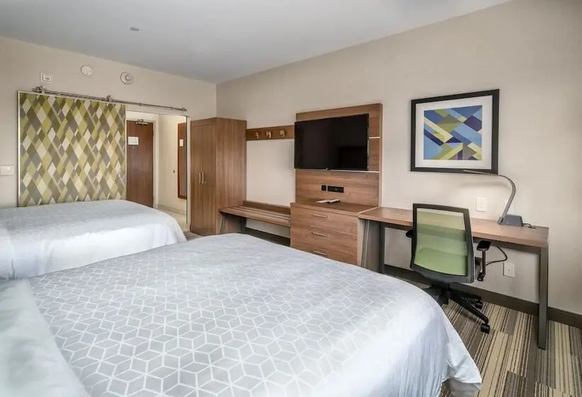 ２ダブルベッドのスタンダードルーム, Holiday Inn Express & Suites   Brandon, An Ihg