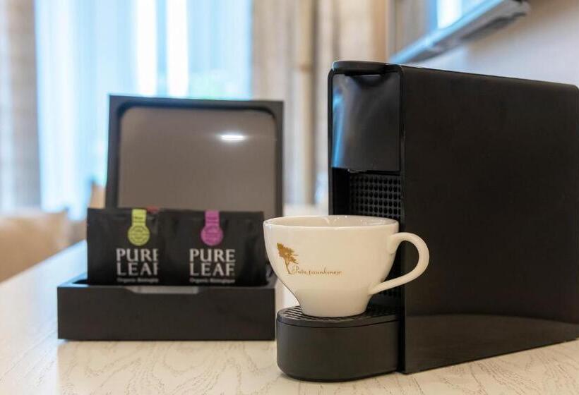 سوییت لوکس, Pušų Paunksnėje