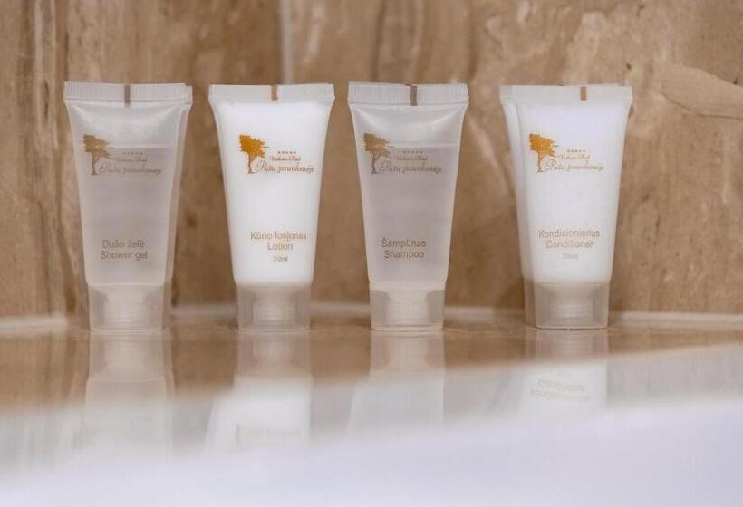 سوییت خانوادگی, Pušų Paunksnėje