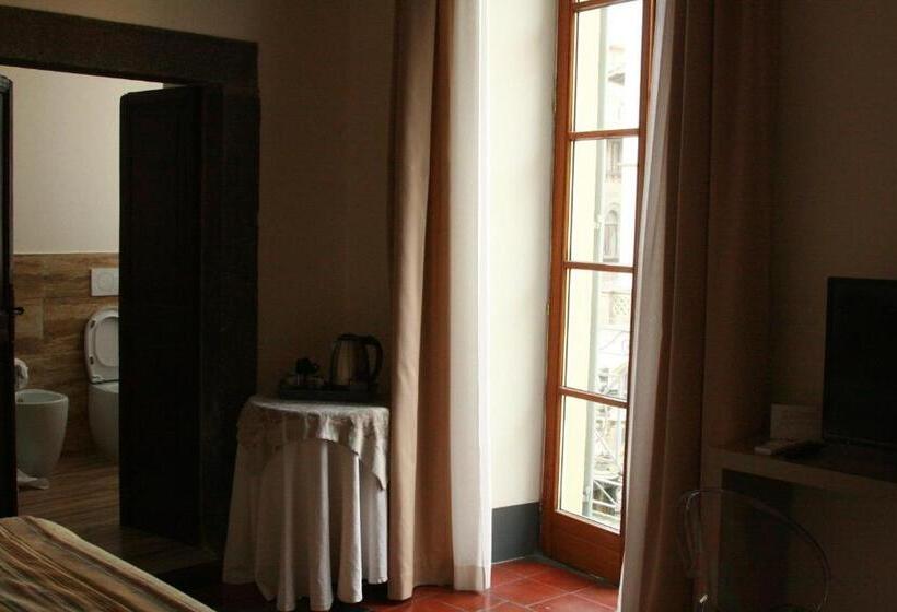 اتاق لوکس, Antico Angelo   Residenza D Epoca