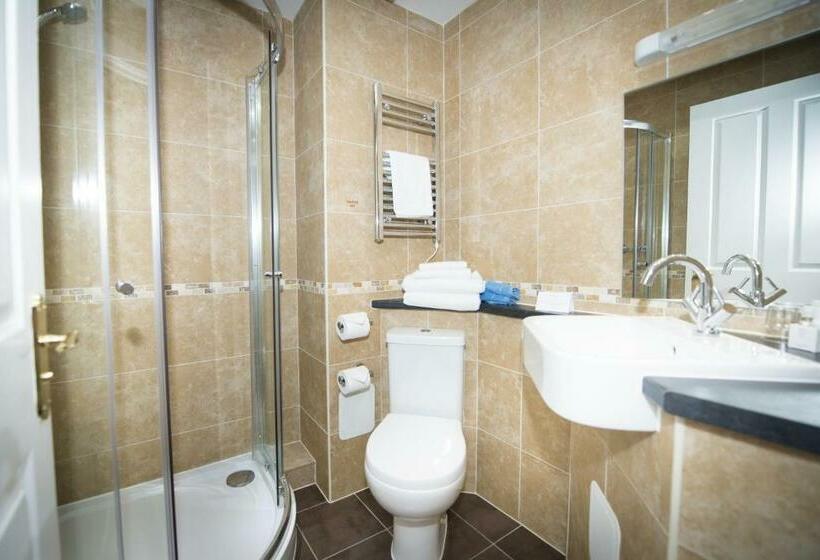 חדר סטנדרט נוף לנהר, Columba Hotel Inverness By Compass Hospitality