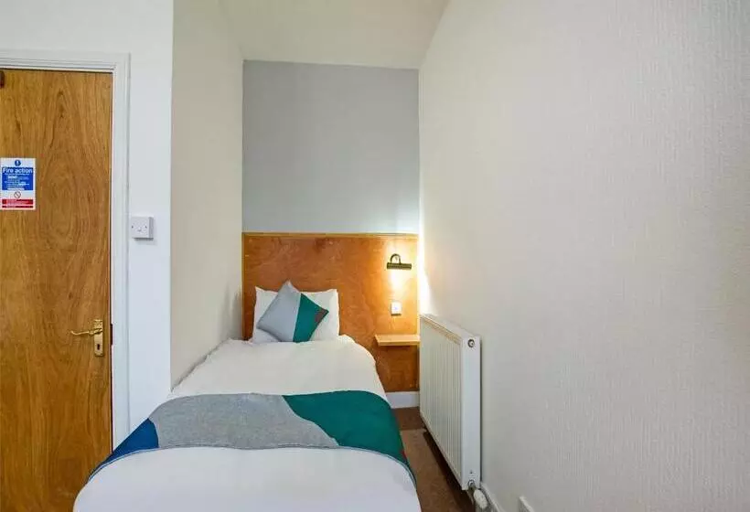 デラックストリプルルーム, Eastbank Hotel