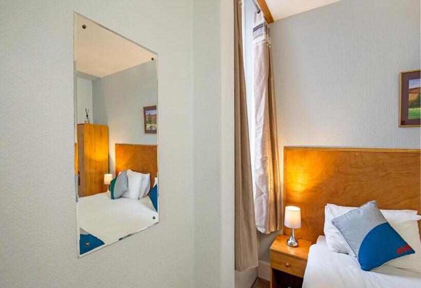 Трехместный Номер Deluxe, Eastbank Hotel