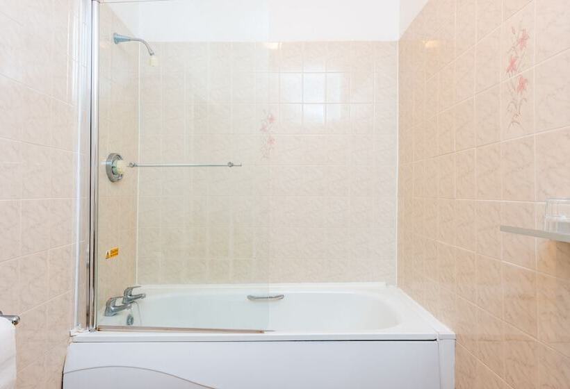 اتاق استاندارد, Abbey Lawn