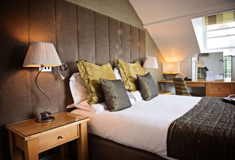 غرفة سوبيريور, Beaumont House