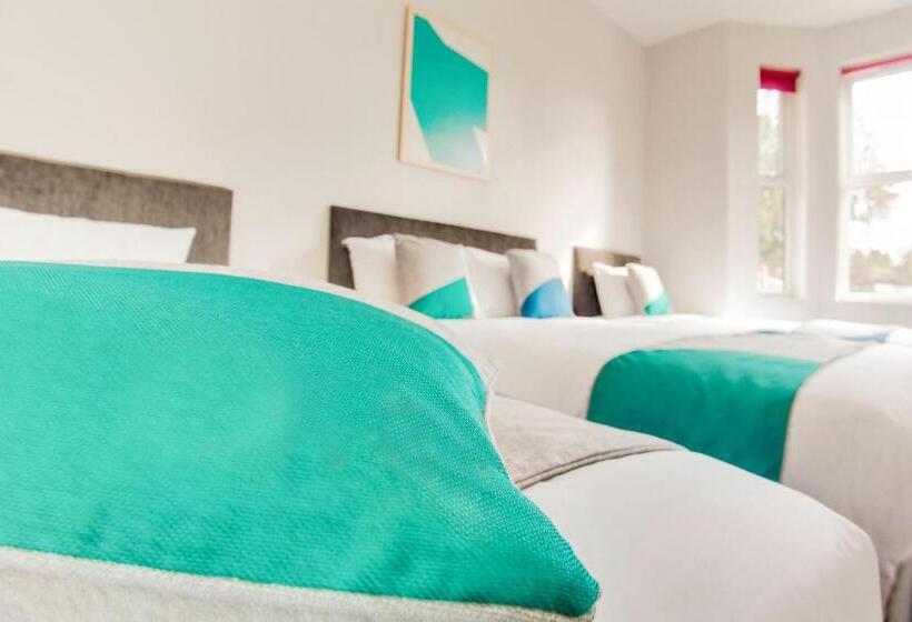 غرفة كلاسيكية رباعية, Civic