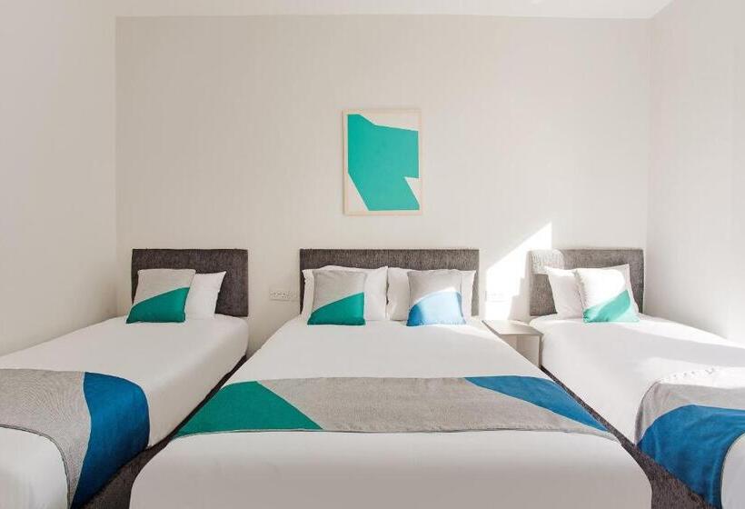 غرفة كلاسيكية رباعية, Civic