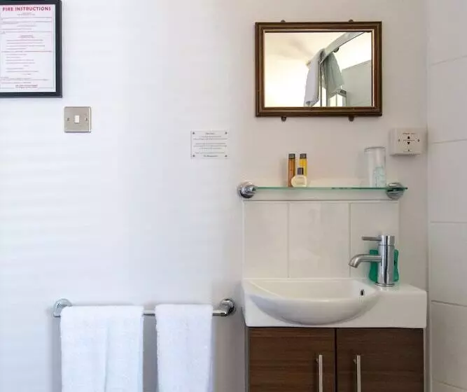 اتاق استاندارد یک تخته با سرویس بهداشتی مشترک, New Steine Hotel   B&b