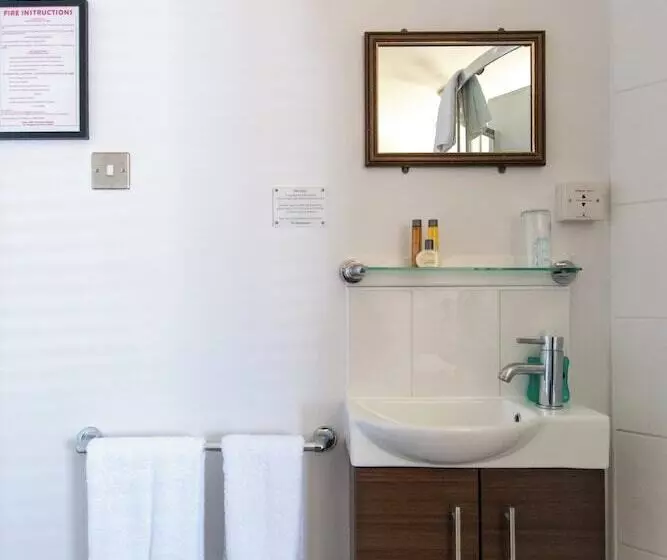 اتاق استاندارد یک تخته با سرویس بهداشتی مشترک, New Steine Hotel   B&b