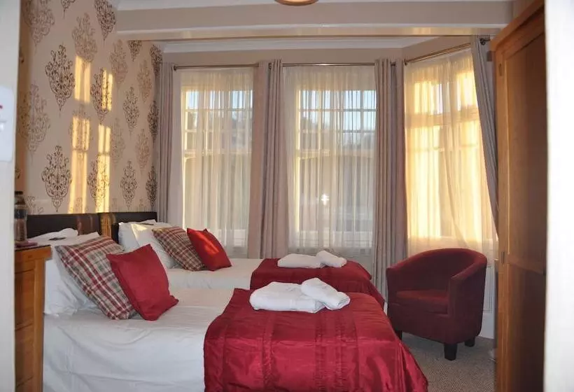 Standard Room King Size Bed, Peppers
