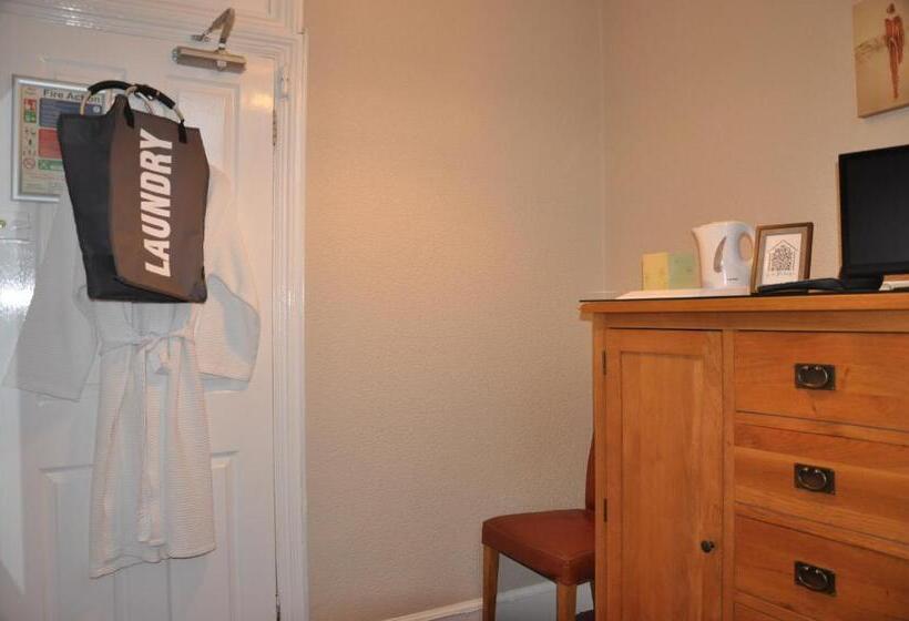 اتاق استاندارد یک نفره, Peppers