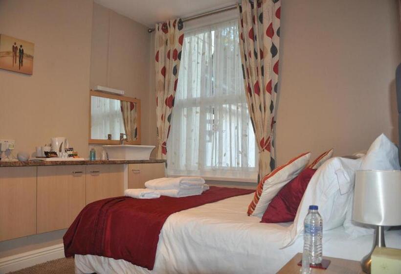 اتاق عادی, Peppers