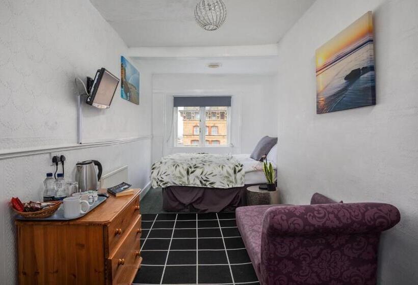 Номер Стандарт Вид на Сад, Serenity Guest House