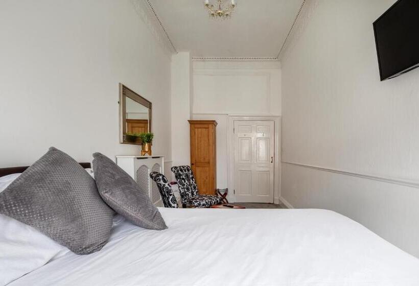 Номер Стандарт Вид на Сад, Serenity Guest House