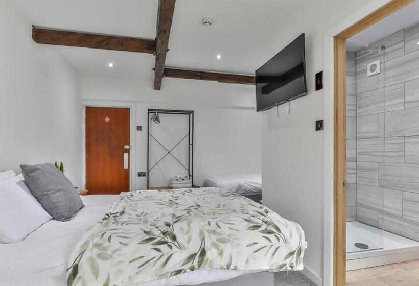 Семейный Номер, Serenity Guest House