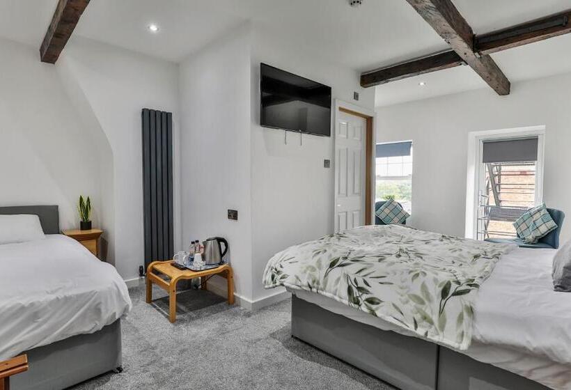 Семейный Номер, Serenity Guest House