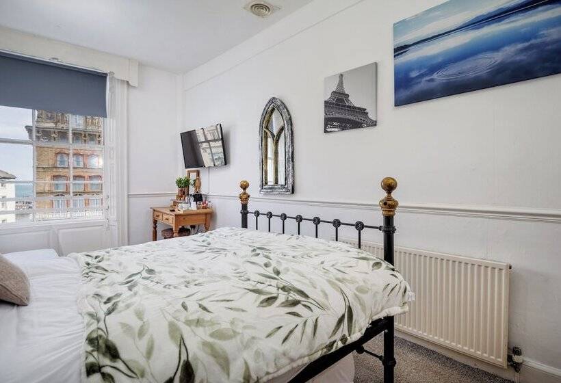 Семейный Номер, Serenity Guest House