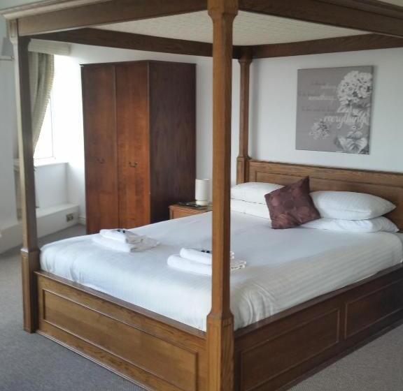 Номер Deluxe, The Bridge