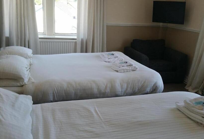 Семейный Номер, The Bridge