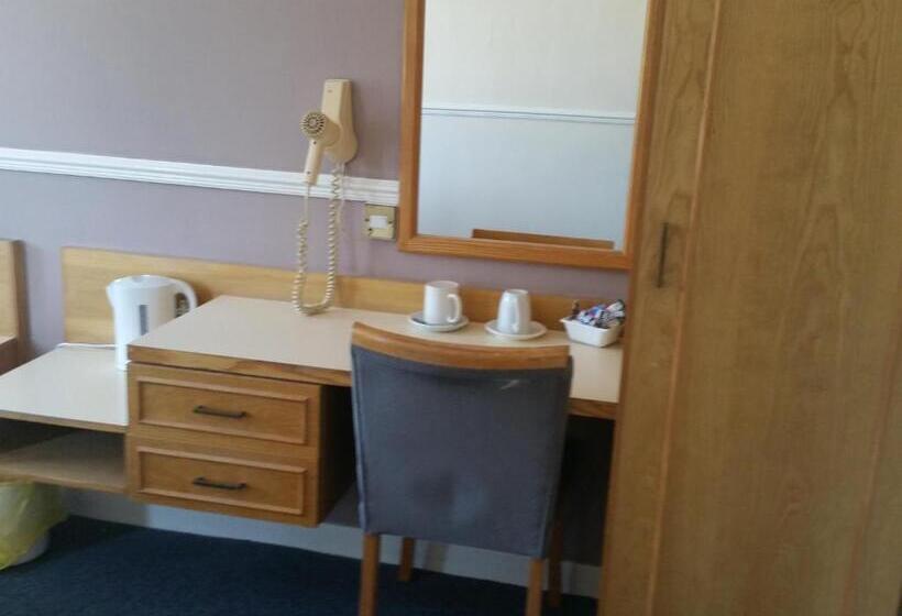 Семейный Номер, The Bridge