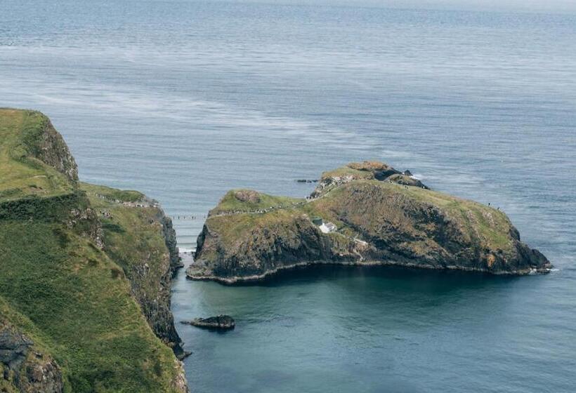 4인용 스탠다드 룸, The Fullerton Arms